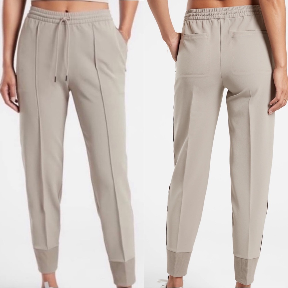 Athleta Endeavor Jogger Pants Bluff Grey Taupe 16